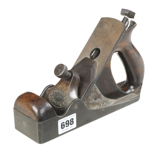 698 - An adjustable NORRIS smoother, adjuster screw bent and lever screw requires attention G