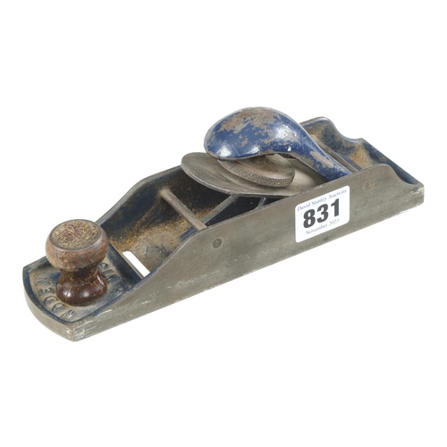 831 - A WODEN No W130 double end block plane G+