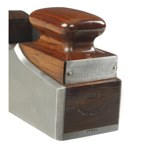 945 - A MATHIESON No 824 Gothic sash shave G