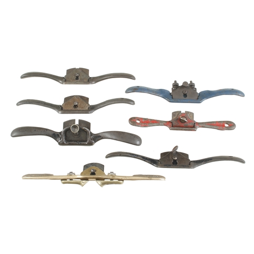 312 - A brass spokeshave and 6 other shaves G+