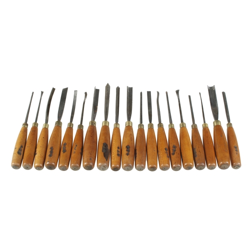 766 - A working set of 40 carving tools, a few minor rust spots G+