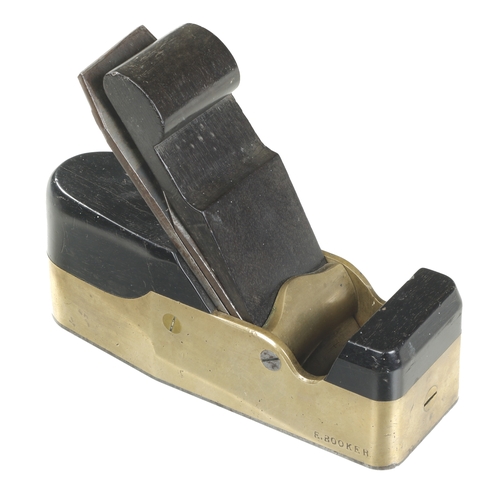 889 - A heavy, nice quality, steel soled gunmetal smoother with ebony infill and scrolled wedge G+