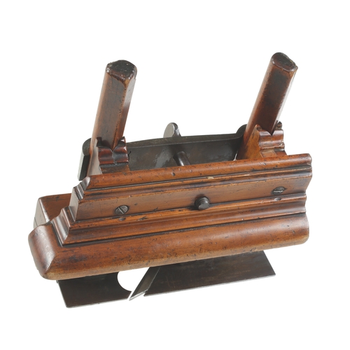 915 - An early boxwood bridle plough plane G