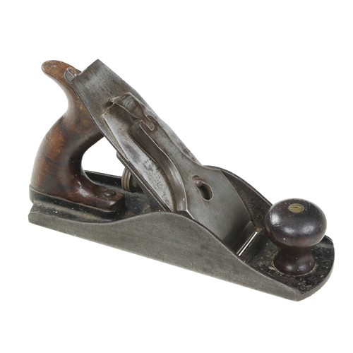 552 - An early STANLEY No 4 low knob smoother pre adjustable frog with orig iron G