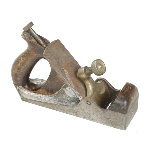 616 - A late model NORRIS adjustable parallel smoother with replaced brass lever, 20% Norris iron remains ... 