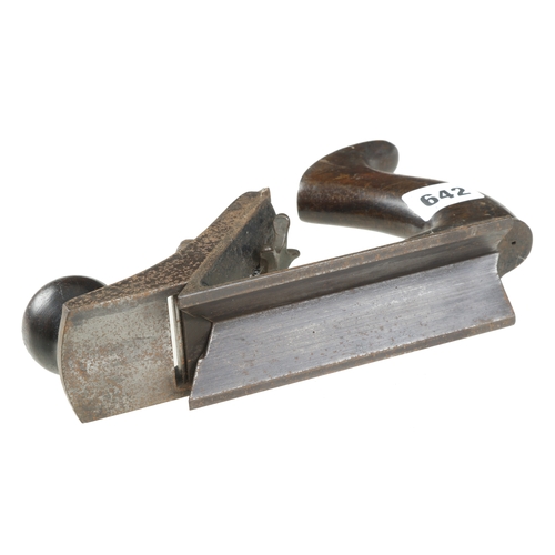 642 - A STANLEY No 72 chamfer plane, needs a clean G