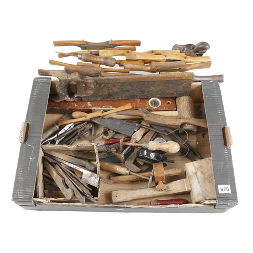 676 - A box of tools G