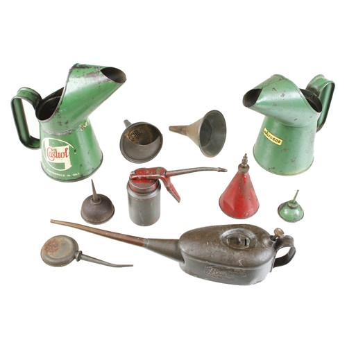 697 - 10 oilcans and funnels G