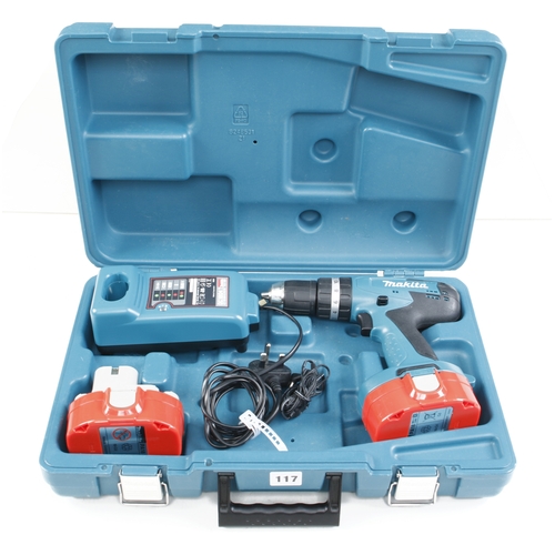 117 - A MAKITA cordless hammer drill with two 18v 1.3 AM batteries G++