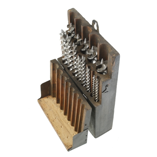 181 - A set of 13 twist bits in orig case, all by RUSSELL JENINGS except the two smallest G+