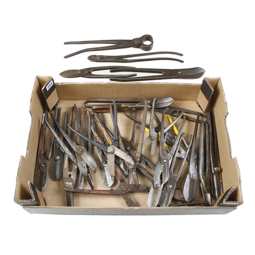 204 - Quantity of tin snips G