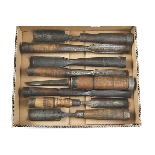 394 - Eight shipwright's heavy duty gouges and a chisel G+