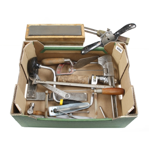 400 - A box of tools G