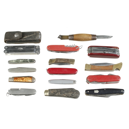 443 - A barrel knife by P.HOLMERG Sweden, a LEATHERMAN folding knife and 13 other penknives G+