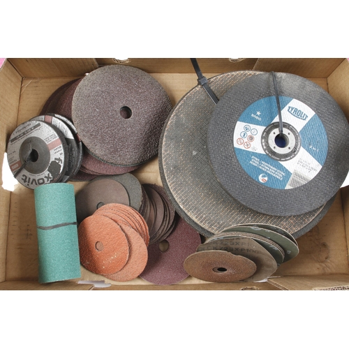 148 - 24 cutting and grinding discs and various abrasives G+