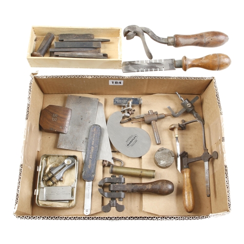 184 - A box of small tools G+