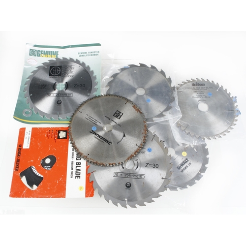 305 - Seven unused circular saw blades F