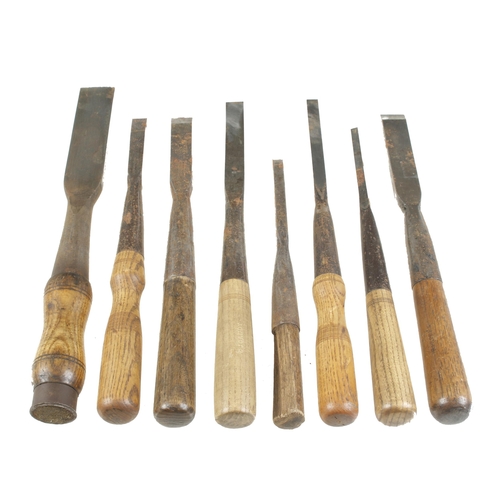 335 - Eight socket chisels G+