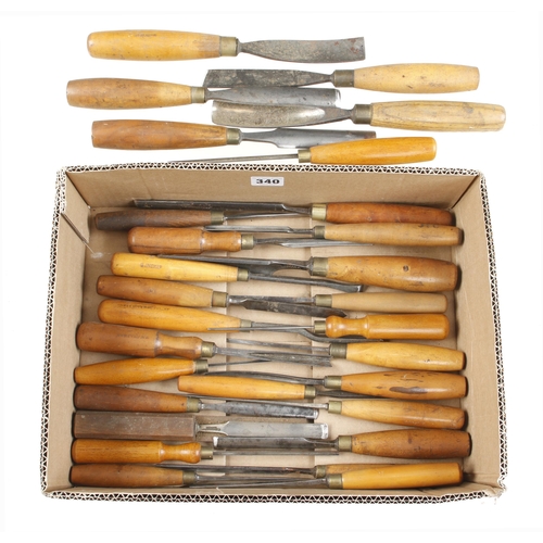 340 - 29 little used chisels, gouges and carving tools G++