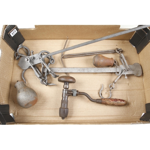 377 - A box of tools G