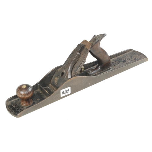 602 - A STANLEY No 6 low knob with English iron G