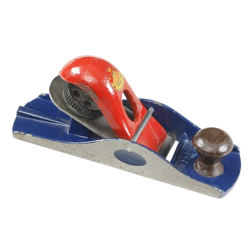 867 - A little used ROLSON No V-110 block plane G++