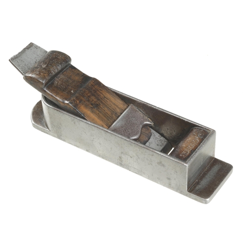 910 - An early, small d/t steel mitre plane 6 1/2