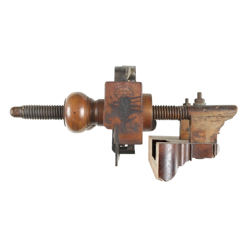 924 - A handled plow plane with boxwood fence, screwstems and nuts by LAMB & BROWNELL New Bedford USA mino... 