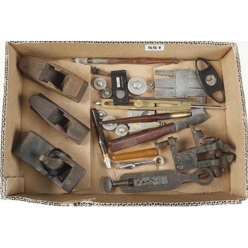 551 - A box of small tools G