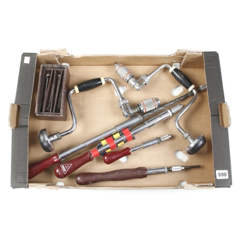 598 - Two ratchet braces and 4 pump screwdrivers G+