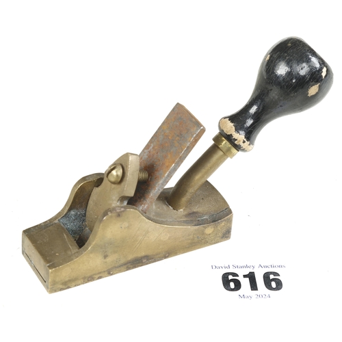 616 - A small handled brass block plane G+