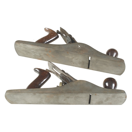 68 - Two fore planes by SARGENT and UNION (incorrect lever cap) G+