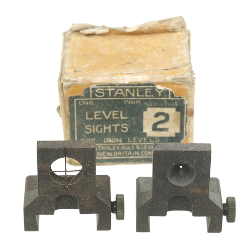 672 - A rare STANLEY No 39 levelling set comprising No 38 stand, No 36 level and No 2 level sights c/w ins... 