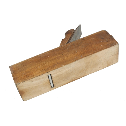 719 - An unusual beech block plane by MARPLES 12