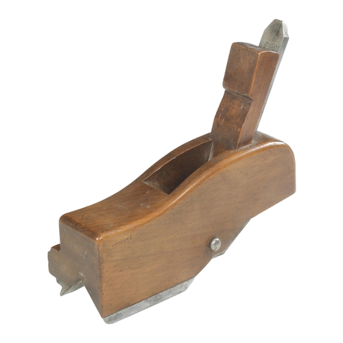 757 - A most unusual French fruitwood chamfer plane 8