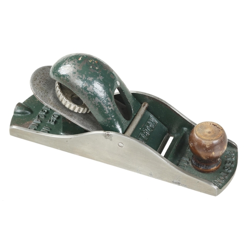 795 - A PRESTON No 1110 block plane in orig green finish G+