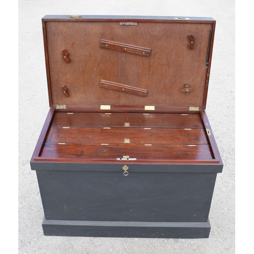 787 - A most unusual cabinetmaker's mahogany lined pine chest measuring 40