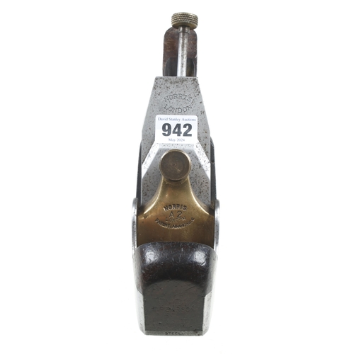 942 - A d/t steel NORRIS A2 adjustable smoother, little iron remains o/w G+