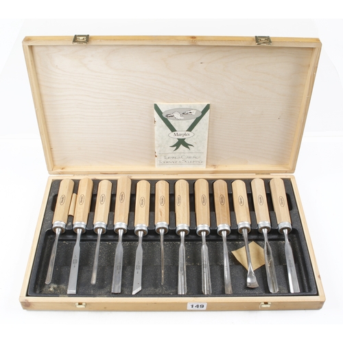 149 - A recent set of 12 MARPLES carving tools in orig wood case G+