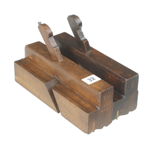 32 - Two grecian ogee moulding planes 2 1/2