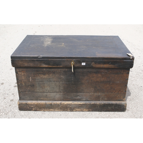 382 - A cabinet makers large lockable pine tool chest 
45