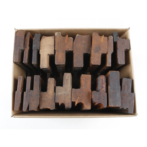 485 - 18 moulding planes G