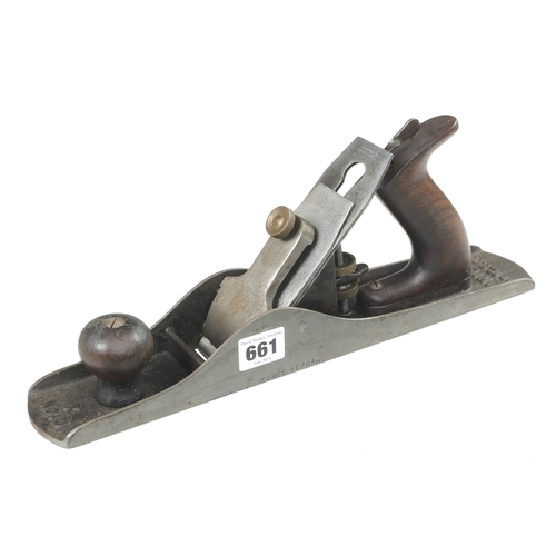 661 - A UNION No X5C jack plane Pat 12-8-03 with corrugated sole and orig iron G