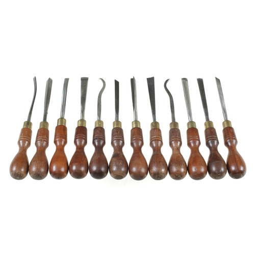 680 - 12 small MARPLES carving tools G++