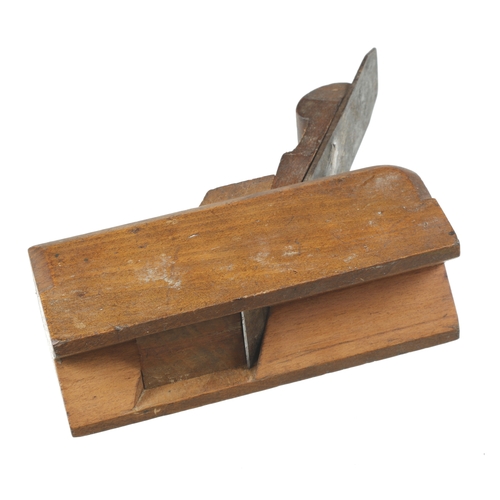 727 - A little used sliding box type chamfer plane by MARPLES G++