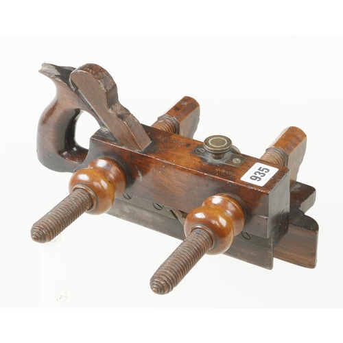 935 - A screwstem rosewood plough by A. HOWLAND with boxwood stems and nuts, chip to handle spur o/w G+