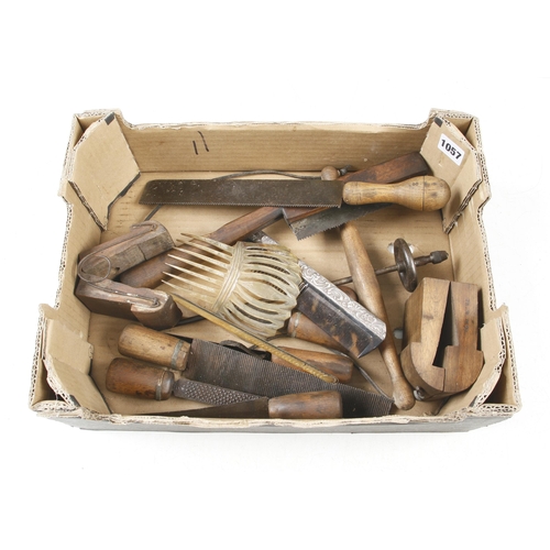 1057 - A rare comb makers kit of 11 tools incl. files, saws, drills, clamps t/w 3 examples of combs G