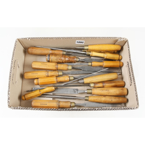 1092 - 15 narrow chisels 1/8