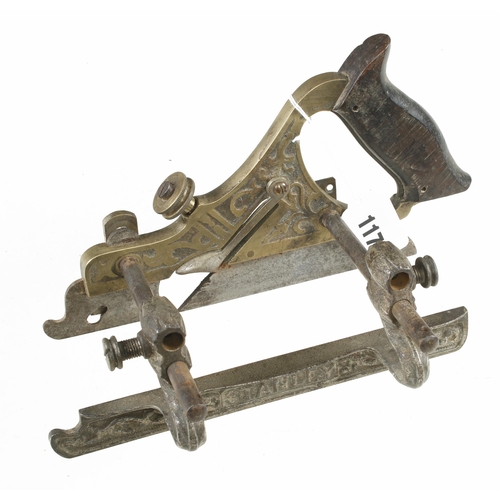 1171 - A STANLEY No 42 Millers Patent gunmetal plow plane, lacks fillister bed G