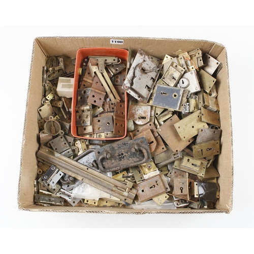 1190 - Quantity of cabinet locks (most lack keys) hinges etc G